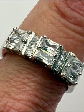 Silver 925 Cubic Zirconia Square Band Ring - Clear